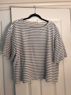 Stripe Embroidered Boxy Knit Tee